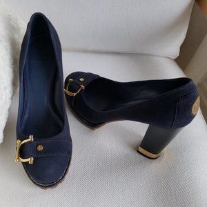 Tory Burch Navy Blue Suede Gold pumps